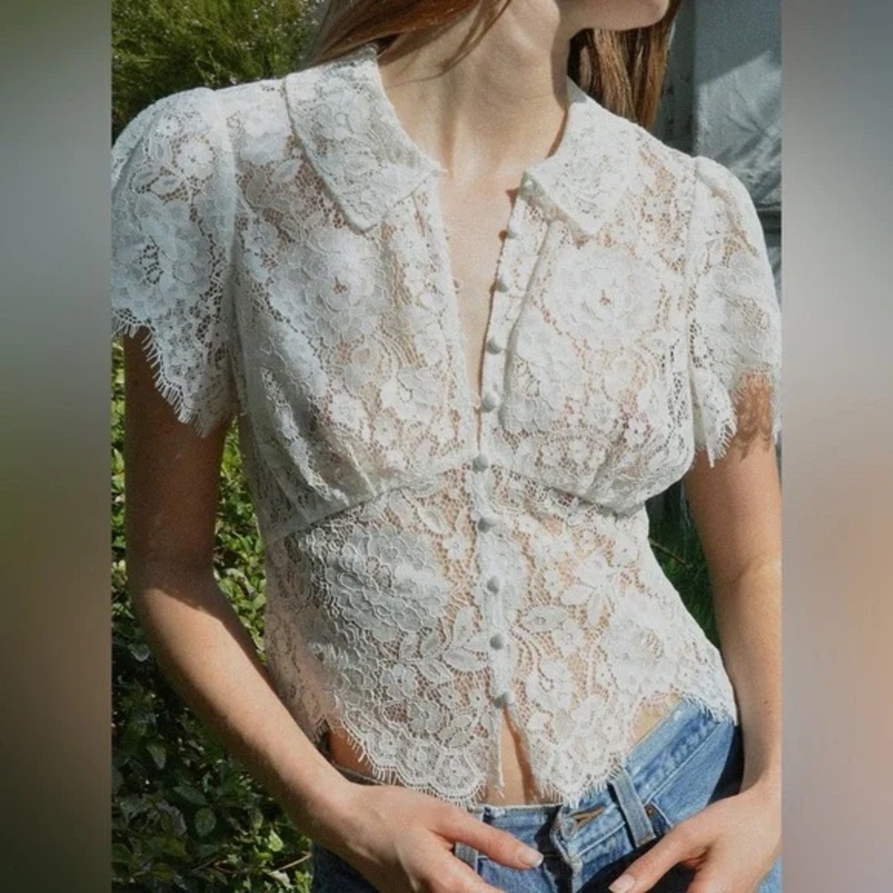 Doen White Lace Button-Down Top